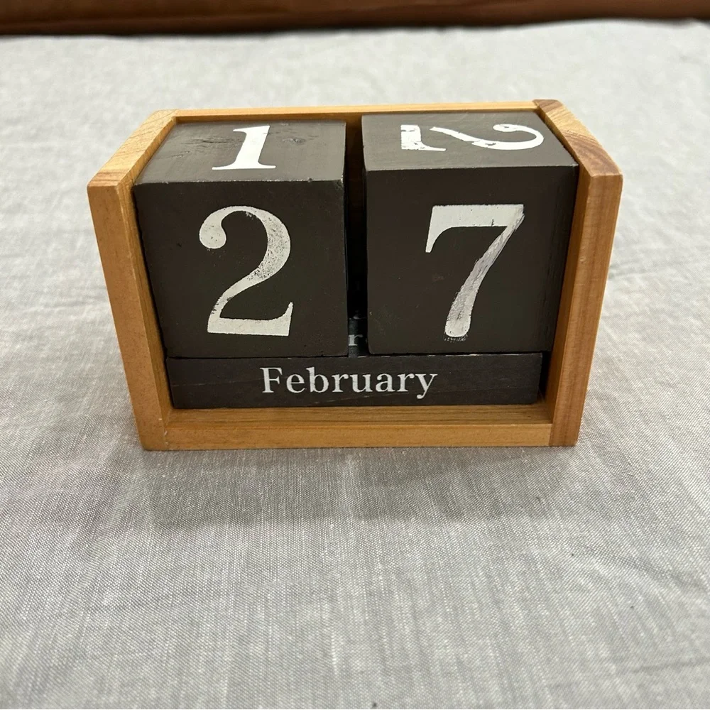 Wooden Calendar